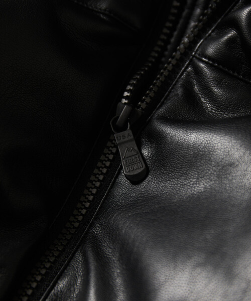 FIRST DOWN（ファーストダウン）の「FIRST DOWN/ファーストダウン 別注 PU バブルダウン（ダウンジャケット/コート・メンズ・ブラック・LARGE/MEDIUM/SMALL）」の4枚目の写真