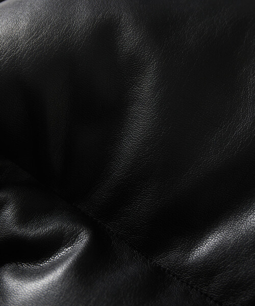 FIRST DOWN（ファーストダウン）の「FIRST DOWN/ファーストダウン 別注 PU バブルダウン（ダウンジャケット/コート・メンズ・ブラック・LARGE/MEDIUM/SMALL）」の6枚目の写真