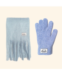 CHISCHIS（チス チス）の「PLUFFY MUFFLER & GLOVES SET - 6color（マフラー）」