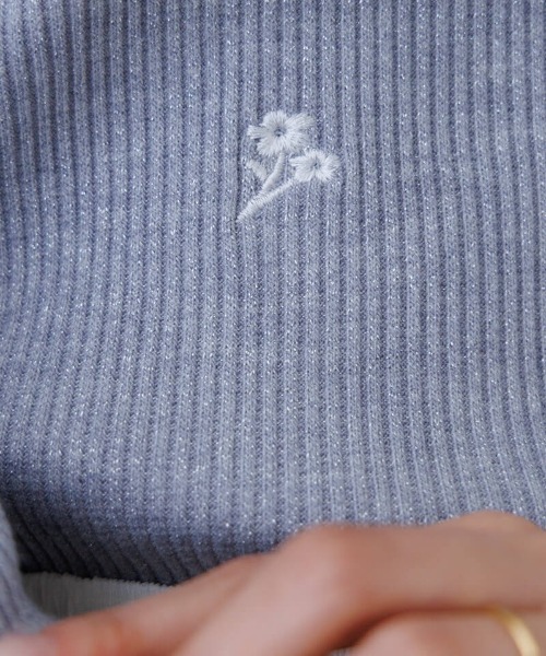 flower（フラワー）の「ブルームリブトップ（Tシャツ/カットソー・レディース・アイボリー/グレー/ブルー・FREE）」の9枚目の写真