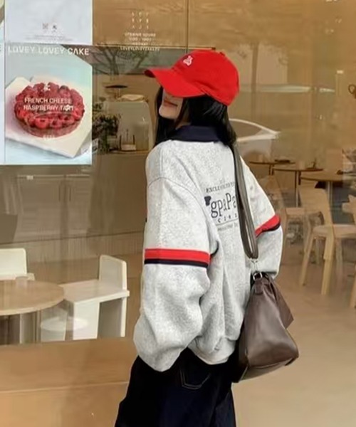 AsheKsha(アシクシャ)の「カップルはゆったりしたVネックトップスを着用できます(スウェット・レディース・グレー・M/L)」の16枚目の写真
