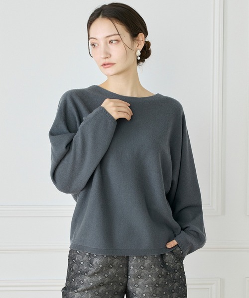 INED（イネド）の「《WEB限定カラー》カシミヤ混ドルマンスリーブニット（ニット/セーター・レディース・ブラック/オフホワイト/グレー/チャコールグレー/イエロー/ピンク・9号/11号）」の4枚目の写真