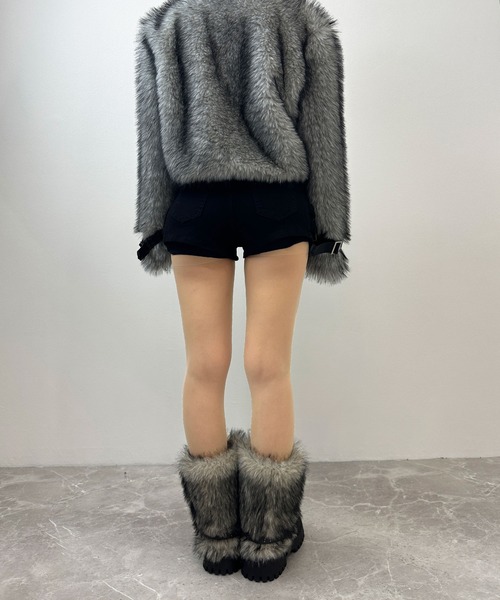 FOLLOWIN(フォロウィン)の「2WAYファーカバー ヴィンテージブーツ【ファー取り外し可】(ブーツ・レディース・ブラック/ブラウン/アイボリー・25cm/24cm/23cm)」の15枚目の写真