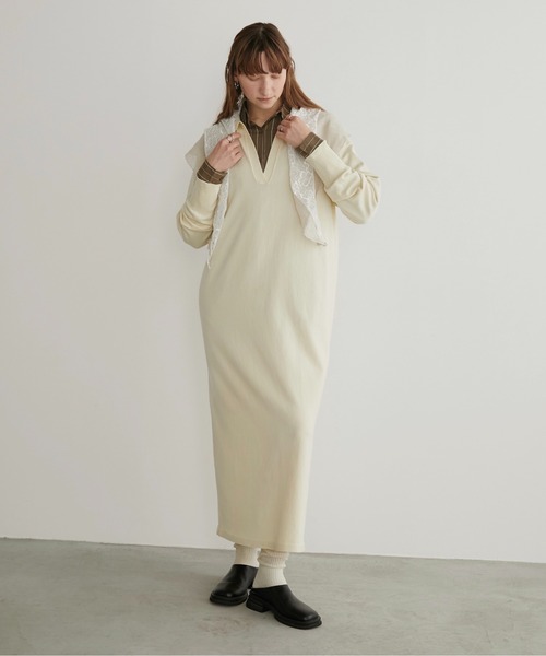 LOSCa（ロスカ）の「スキッパーニットロングワンピース（ワンピース・レディース・チャコールグレー/アイボリー/ライトグレー・S/M）」の13枚目の写真