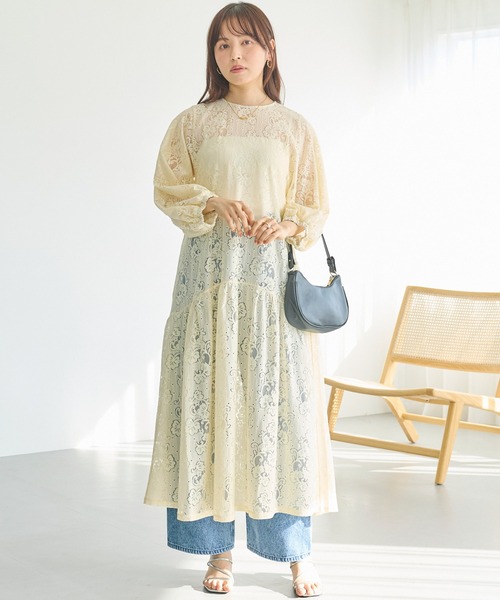 LAVEANGE(ラビアンジェ)の「【洗える】総レースワンピース│主役級ワンピース/オケージョン/セレモニー/ロング丈/洗える/インナー付き(ワンピース・レディース・ブラック/アイボリー・LL/3L/4L/5L/M)」の1枚目の写真