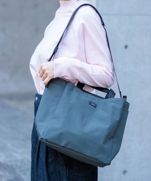 STANDARD SUPPLY（スタンダードサプライ）の「[STANDARD SUPPLY] SIMPLICITY 2WAY FOLD TOTE  / 2ウェイフォールドトート（トートバッグ・レディース・ブラック/サンドベージュ/チャコールアッシュ・FREE）」の6枚目の写真