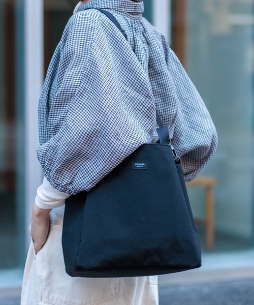 STANDARD SUPPLY（スタンダードサプライ）の「[STANDARD SUPPLY] SIMPLICITY 2WAY FOLD TOTE  / 2ウェイフォールドトート（トートバッグ・レディース・ブラック/サンドベージュ/チャコールアッシュ・FREE）」の13枚目の写真