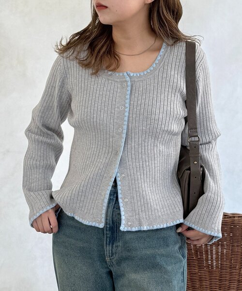 CPCM(シーピーシーエム)の「ステッチリブニットカーディガン(カーディガン/ボレロ・レディース・ネイビー/グレー/グリーン系/アイボリー・FREE)」の2枚目の写真