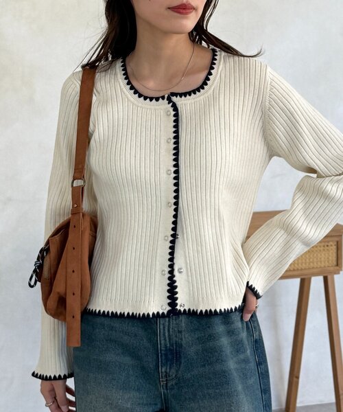 CPCM(シーピーシーエム)の「ステッチリブニットカーディガン(カーディガン/ボレロ・レディース・ネイビー/グレー/グリーン系/アイボリー・FREE)」の12枚目の写真