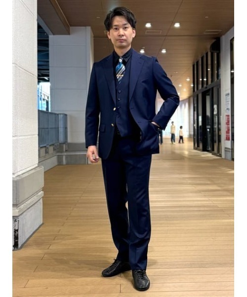 Perfect Suit FActory（パーフェクトスーツファクトリー）の「アニメ『ジョジョの奇妙な冒険 スターダストクルセイダース』セットアップジャケット【空条承太郎】（スーツジャケット・メンズ・ネイビー・SS/S/M/L/LL/3L）」の5枚目の写真