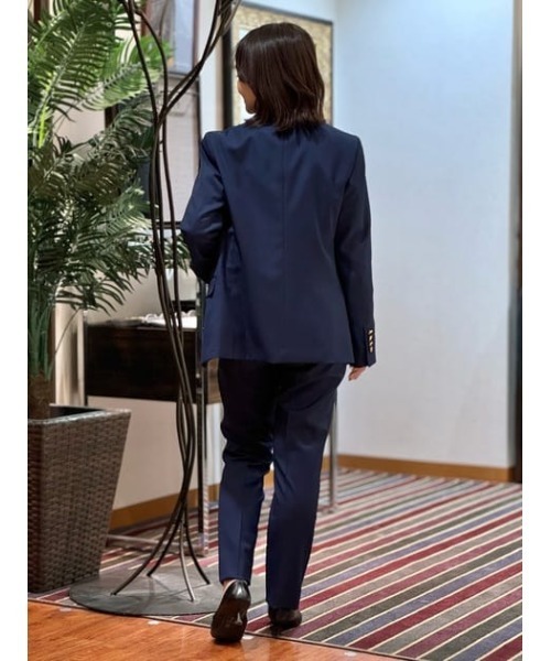 Perfect Suit FActory（パーフェクトスーツファクトリー）の「アニメ『ジョジョの奇妙な冒険 スターダストクルセイダース』セットアップジャケット【空条承太郎】（スーツジャケット・メンズ・ネイビー・SS/S/M/L/LL/3L）」の11枚目の写真