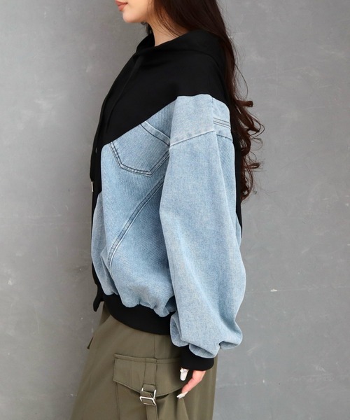 CECIL McBEE（セシルマクビー）の「デニム使い裏毛バックプリントパーカー（スウェット・レディース・グレー/ブラック・MEDIUM）」の8枚目の写真
