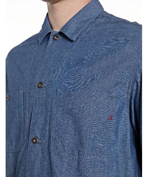 REPLAY(リプレイ)の「シャンブレーオーバーシャツ(セットアップ)(デニムジャケット・メンズ・ブルー・MEDIUM/SMALL/X-LARGE/LARGE)」の4枚目の写真
