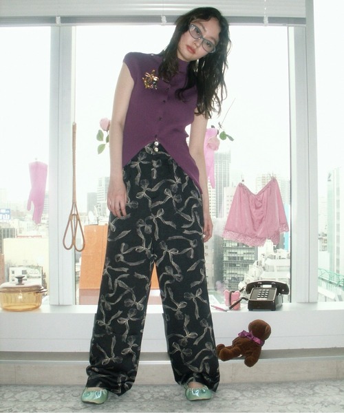 musubore(ムスボレ)の「relax print pants / リラックスパンツ(その他パンツ・レディース・ダークブラウン/ブラウン/ブラック・0/1)」の15枚目の写真
