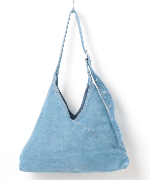 OLD BETTY'S(オールドベティーズ)の「【日本製】オールドベティーズ【OLD BETTY'S】Remade Denim Shoulder Bag(ショルダーバッグ・レディース・インディゴブルー/ブルー・FREE)」の6枚目の写真