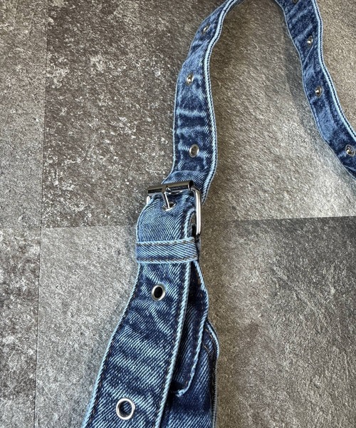 OLD BETTY'S(オールドベティーズ)の「【日本製】オールドベティーズ【OLD BETTY'S】Remade Denim Shoulder Bag(ショルダーバッグ・レディース・インディゴブルー/ブルー・FREE)」の5枚目の写真