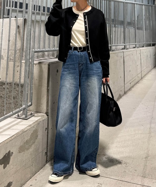 ISOOK（アイスー）の「バックダブルポケットワイドデニム(chiica select) / デニムパンツ デザインデニム ヴィンテージ風 古着風 色褪せ加工 ストレート フルレングス ブルー（デニムパンツ・レディース・ブルー・M/S）」の10枚目の写真