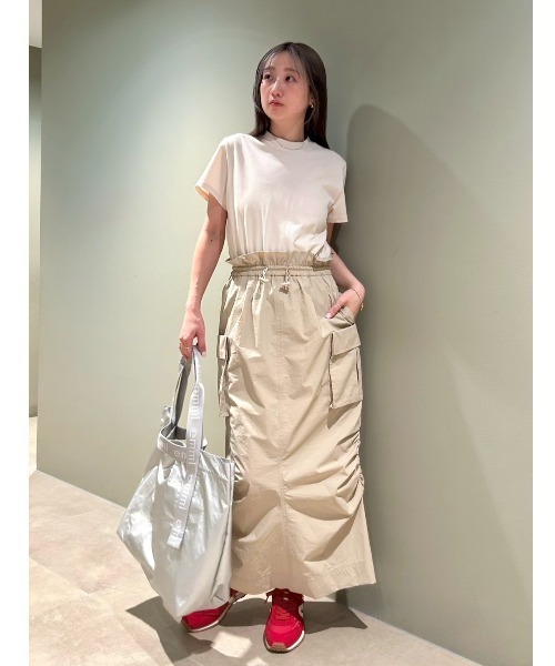 emmi(エミ)の「カットドッキングワンピース/撥水(ワンピース・レディース・ブルー/ブラック/ベージュ/ホワイト・1/0)」の1枚目の写真