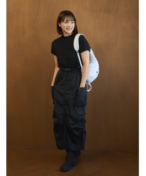 emmi(エミ)の「カットドッキングワンピース/撥水(ワンピース・レディース・ブルー/ブラック/ベージュ/ホワイト・1/0)」の3枚目の写真