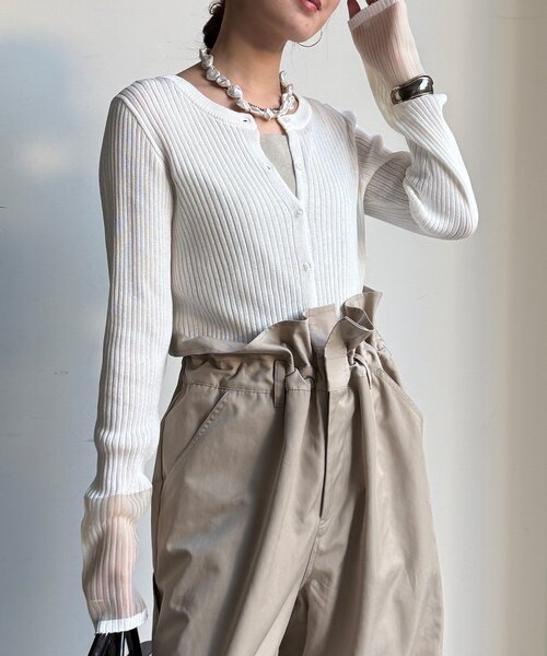 DouDou（ドゥドゥ）の「【WEB限定】袖シアー切替リブカーディガン（カーディガン/ボレロ・レディース・ブラック/ブルー/オフホワイト・FREE）」の20枚目の写真