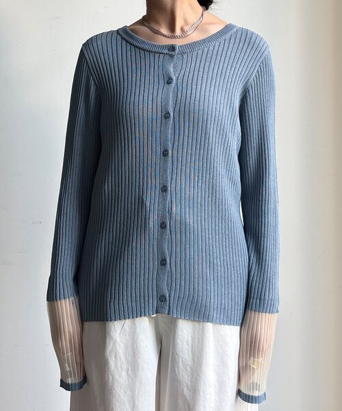 DouDou（ドゥドゥ）の「【WEB限定】袖シアー切替リブカーディガン（カーディガン/ボレロ・レディース・ブラック/ブルー/オフホワイト・FREE）」の7枚目の写真