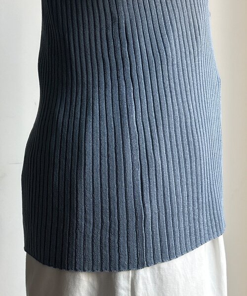 DouDou（ドゥドゥ）の「【WEB限定】袖シアー切替リブカーディガン（カーディガン/ボレロ・レディース・ブラック/ブルー/オフホワイト・FREE）」の14枚目の写真