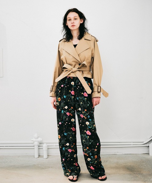 NOISE MAKER（ノイズメーカー）の「2WAYトレンチコート（トレンチコート・レディース・ネイビー/ベージュ・38/36）」の5枚目の写真