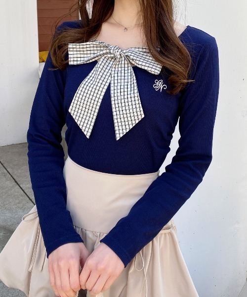 INGNI（イング）の「チェックリボンレイヤードトップス（Tシャツ/カットソー・レディース・ネイビー/ライトベージュ/ブラック/グレー・M）」の4枚目の写真