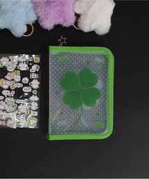 Vini（ヴィニ）の「クリアメッシュマルチケース シール帳（ポーチ）」