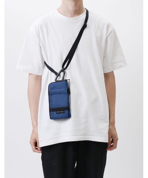 master-piece(マスターピース)の「master-piece / Freak ショルダーポーチ / No.289011(ポーチ・メンズ・ネイビー/イエロー/オレンジ/ターコイズブルー/カーキ/ブラック/パープル・FREE)」の19枚目の写真