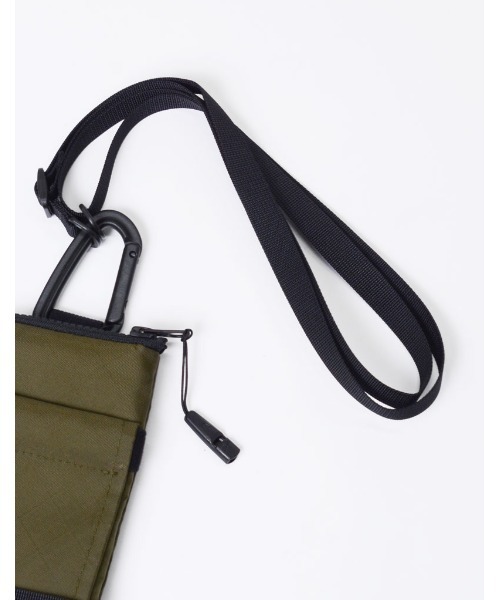 master-piece(マスターピース)の「master-piece / Freak ショルダーポーチ / No.289011(ポーチ・メンズ・ネイビー/イエロー/オレンジ/ターコイズブルー/カーキ/ブラック/パープル・FREE)」の11枚目の写真