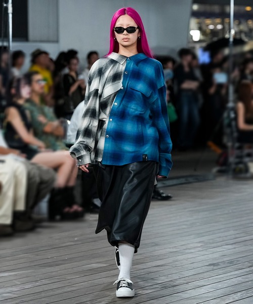 MSML（エムエスエムエル）の「OMBRE CHECK SNAP BOTTON SHIRT（シャツ/ブラウス・メンズ・ブラック×ホワイト/ブルー・M/L/XL）」の5枚目の写真