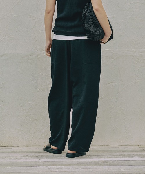 LEPSIM（レプシィム）の「《リネンライクドライシリーズ》切り替えパンツ　638925（その他パンツ・レディース・ライトベージュ/ブラック/ダークブラウン/カーキブラウン/チャコールグレー・FREE）」の16枚目の写真