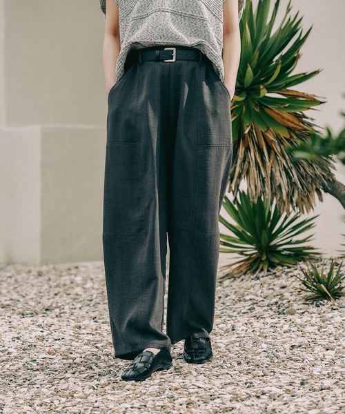 LEPSIM（レプシィム）の「《リネンライクドライシリーズ》切り替えパンツ　638925（その他パンツ・レディース・ライトベージュ/ブラック/ダークブラウン/カーキブラウン/チャコールグレー・FREE）」の20枚目の写真