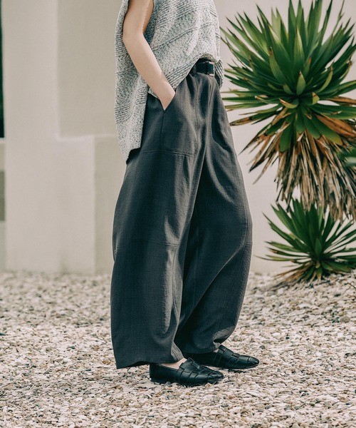 LEPSIM（レプシィム）の「《リネンライクドライシリーズ》切り替えパンツ　638925（その他パンツ・レディース・ライトベージュ/ブラック/ダークブラウン/カーキブラウン/チャコールグレー・FREE）」の21枚目の写真