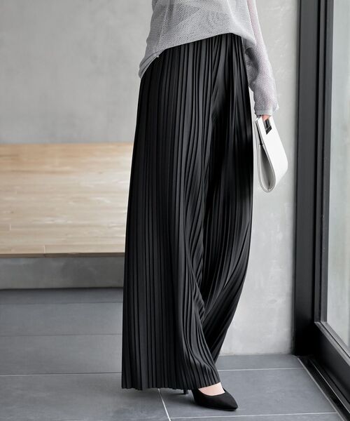 rps（アールピーエス）の「プリーツワイドパンツ（その他パンツ・レディース・ライトグレー/カーキブラウン/ブラック/チャコールグレー・フリー）」の2枚目の写真
