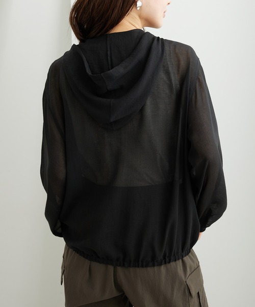 BELLUNA PLUS(ベルーナ)の「柔らか素材シアーパーカー(パーカー・レディース・ブラック/モカ/ミント・LARGE/MEDIUM/X-LARGE)」の7枚目の写真