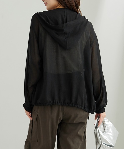 BELLUNA PLUS(ベルーナ)の「柔らか素材シアーパーカー(パーカー・レディース・ブラック/モカ/ミント・LARGE/MEDIUM/X-LARGE)」の8枚目の写真