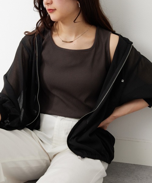 BELLUNA PLUS(ベルーナ)の「柔らか素材シアーパーカー(パーカー・レディース・ブラック/モカ/ミント・LARGE/MEDIUM/X-LARGE)」の19枚目の写真