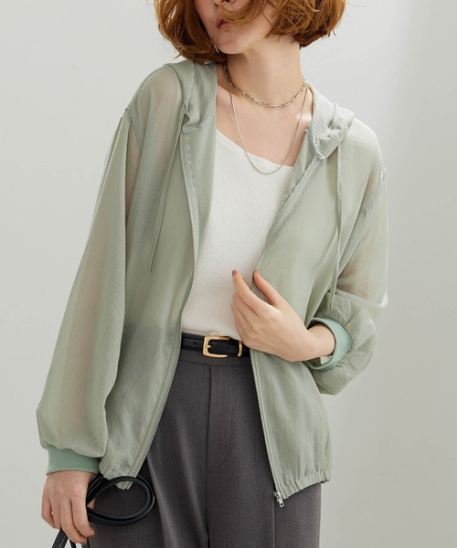 BELLUNA PLUS(ベルーナ)の「柔らか素材シアーパーカー(パーカー・レディース・ブラック/モカ/ミント・LARGE/MEDIUM/X-LARGE)」の22枚目の写真