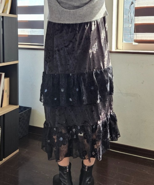 tolene(トレネ)の「ヴィンテージライク ロマンティック レース使いティアードロングスカート(スカート・レディース・ブラック/ライトベージュ・FREE)」の19枚目の写真