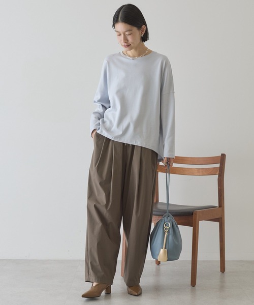 AMERICAN HOLIC（アメリカンホリック）の「【UVカット】コクーンポンチプルオーバー（Tシャツ/カットソー・レディース・ライトイエロー/グレイッシュベージュ/ライトグレー/ブラック/オフホワイト・L/M）」の16枚目の写真