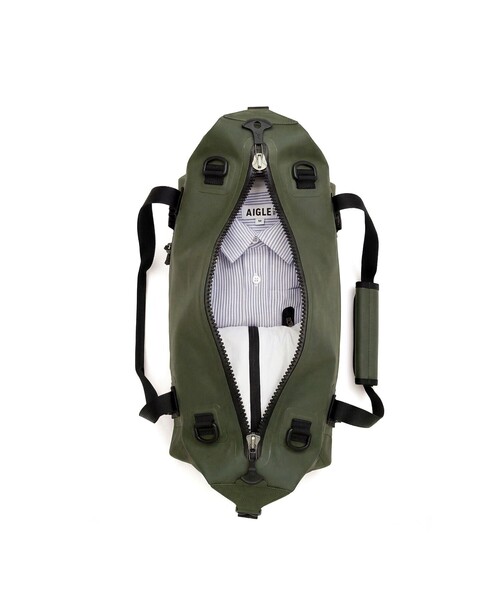 AIGLE(エーグル)の「20L 防水 トラベルドライ ダッフルバッグ(ボストンバッグ・レディース・イエロー/モスグリーン/ブラック・FREE)」の10枚目の写真