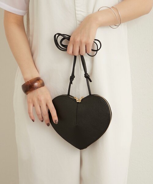 Omekashi（オメカシ）の「ハート型BAG（ショルダーバッグ・レディース・ブラック/オフホワイト/シルバー・ONE SIZE）」の4枚目の写真