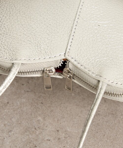 Omekashi（オメカシ）の「ハート型BAG（ショルダーバッグ・レディース・ブラック/オフホワイト/シルバー・ONE SIZE）」の17枚目の写真