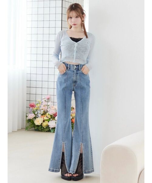 EATME（イートミー）の「ヘムラッフルニットカーディガン（カーディガン/ボレロ・レディース・ブラック/アイボリー/ブルー・FREE）」の7枚目の写真