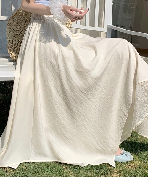 AMAJI（アマジ）の「アシンメトリスカート（スカート・レディース・ブラック/ホワイト・LARGE/MEDIUM/SMALL）」の4枚目の写真