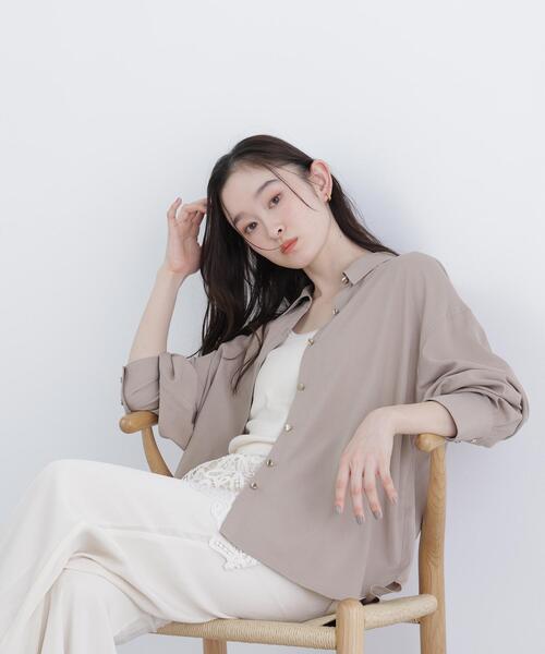 N.（N. Natural Beauty Basic）（エヌエヌナチュラルビューティーベーシック）の「リネンブレンドシャツ（シャツ/ブラウス・レディース・レッド/ネイビー/ラベンダー/ベージュ・FREE）」の8枚目の写真