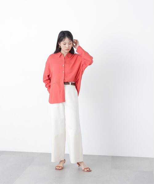 N.（N. Natural Beauty Basic）（エヌエヌナチュラルビューティーベーシック）の「リネンブレンドシャツ（シャツ/ブラウス・レディース・レッド/ネイビー/ラベンダー/ベージュ・FREE）」の6枚目の写真