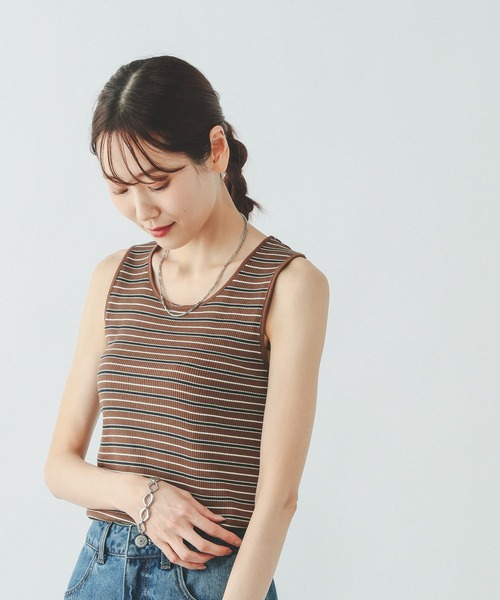 GLOBAL WORK（グローバルワーク）の「サラサラDRYクルータンク/636756（タンクトップ・レディース・オフホワイト/グレー/ブラック/ベージュ/ダークブラウン・MEDIUM/LARGE）」の5枚目の写真